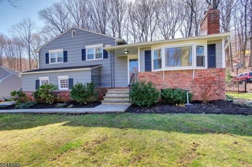 25 Brookfield Way, Morristown NJ 07960-5149 exterior