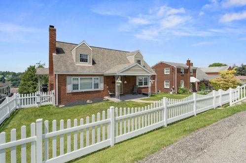 5420 Fredanna St, Pittsburgh, PA 15207-2306