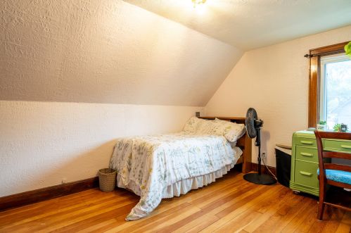 2524 Lefeber Ave, Milwaukee WI 53213-1222 exterior