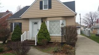 9709 Mccracken Blvd, Cleveland OH  44125-2319 exterior