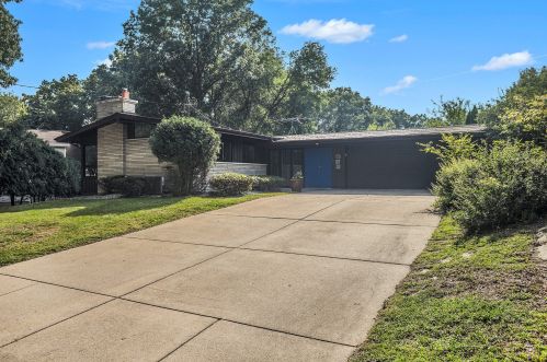 5240 Bronson Blvd, Kalamazoo, MI 49024-5746