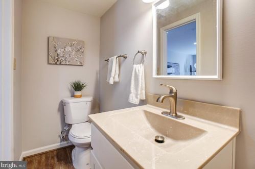 717 Twin Holly Ln, Silver Spring MD 20910-4665 exterior