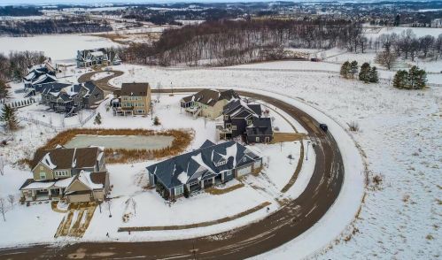 3645 Cavallo Pass, Chaska MN 55318-3602 exterior