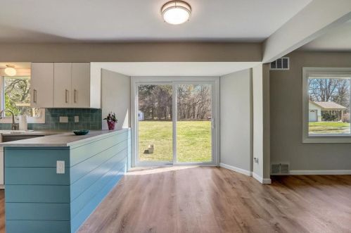 4870 82, Milwaukee WI 53220-4219 exterior