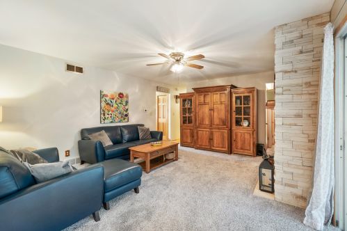 9295 Pearlette Ln, Milwaukee WI 53223-1631 exterior