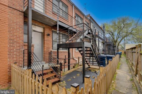 5228 4 St, Washington DC 20003-3481 exterior