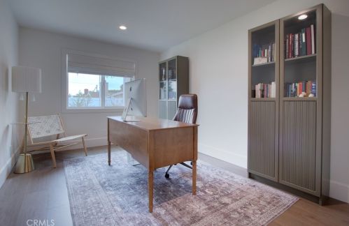 13321 Bubbling Well Rd, Tustin CA  92780-3915 exterior