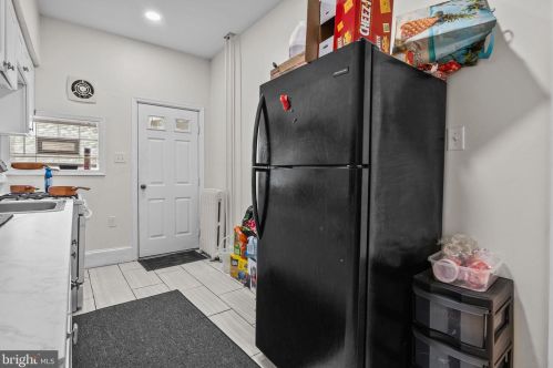 141 56 St, Philadelphia PA 19143-5306 exterior