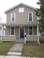 812 Charles St, Aurora IL  60506-3709 exterior