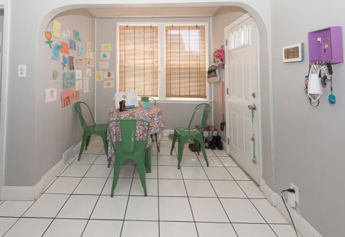 6124 Kildare Ave, Chicago IL  60646-5226 exterior