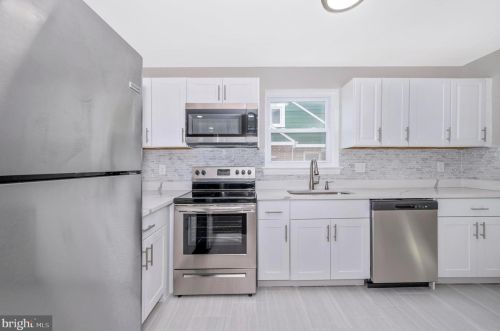 4 Hamilton Ave, Silver Spring MD  20901-3411 exterior