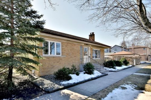 6696 Olympia Ave, Chicago IL 60631-1518 exterior