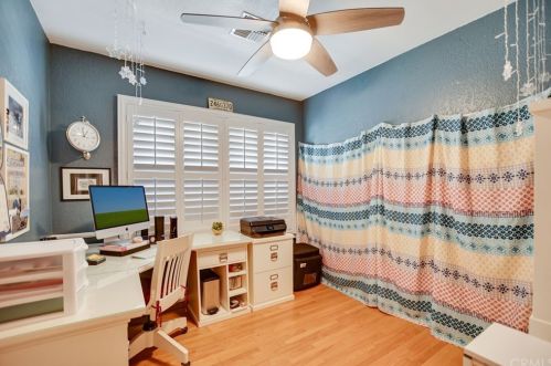 14015 Cornuta Ave, Bellflower CA 90706-4877 exterior