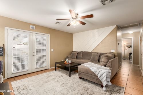 2213 65th Dr, Phoenix AZ  85035-3405 exterior