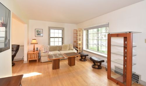 6419 Chambers St, Milwaukee, WI 53210-1306