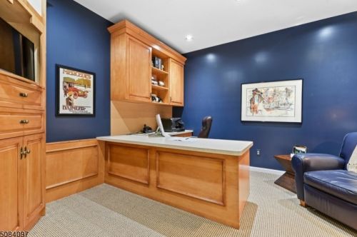 40 Winged Foot Dr, Livingston NJ 07039-8218 exterior