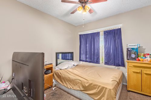 4708 76 Ave, Phoenix AZ 85033-2431 exterior