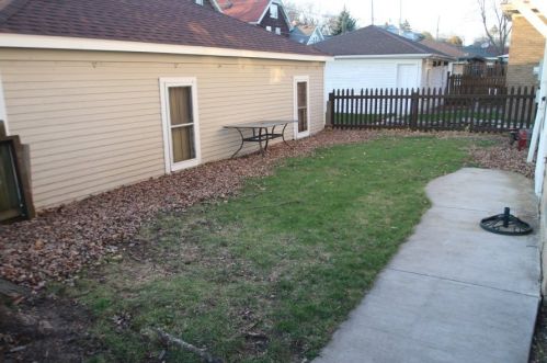 2321 56th St, Milwaukee WI 53219-2213 exterior