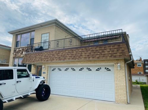 8440 Windsor Ave, Chicago IL  60656-4252 exterior