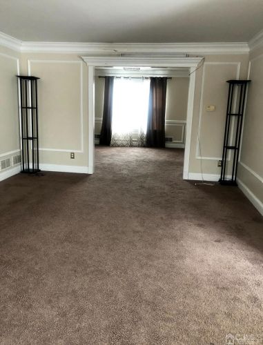 12 Murdock St, Perth Amboy NJ 08863-1224 exterior