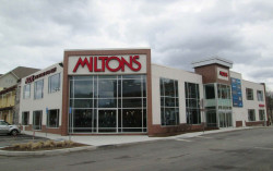 176 Boylston St, Newton, MA