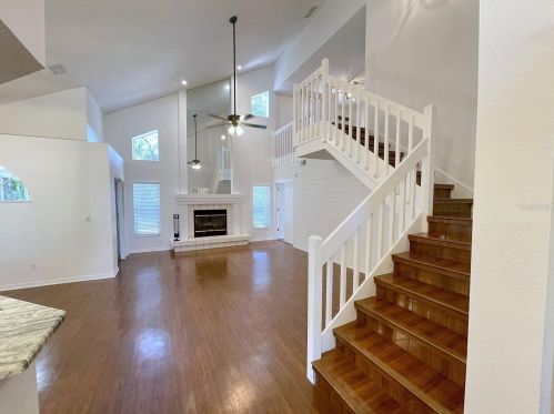 4607 Hidden Shadow Dr, Tampa FL  33614-1476 exterior