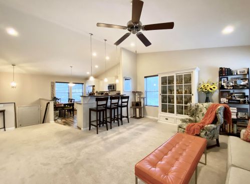 554 Oak Mdw Dr, Middlevle MI 49333-8478 exterior