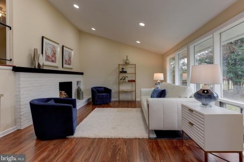 4513 Apple Tree Dr, Alexandria VA  22310-2901 exterior