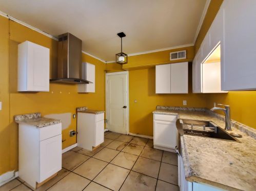 5411 37th St, Milwaukee WI  53209-4731 exterior