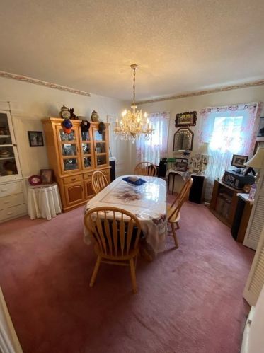 38 Chase Ave, Springfield MA 01108-1601 exterior