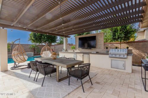 935 Kaibab Dr, Chandler AZ 85248 exterior