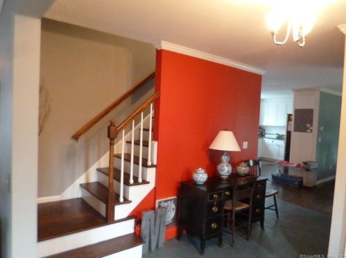 7 Colony Rd, Westport CT  06880-3703 exterior