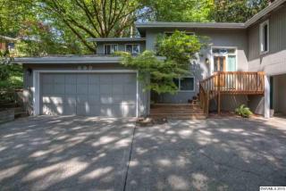 699 Cascade Dr, Salem, OR 97304-4304