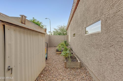 15405 18 Ave, Phoenix AZ 85015-3840 exterior