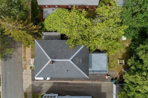 21 Lafayette Pl, Salem MA 01970-4708 exterior