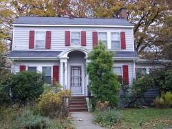 101 Greenlawn Ave, Newton, MA 02459-1712