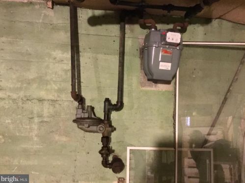 2790 Constitution Rd, Camden NJ 08104-2985 exterior