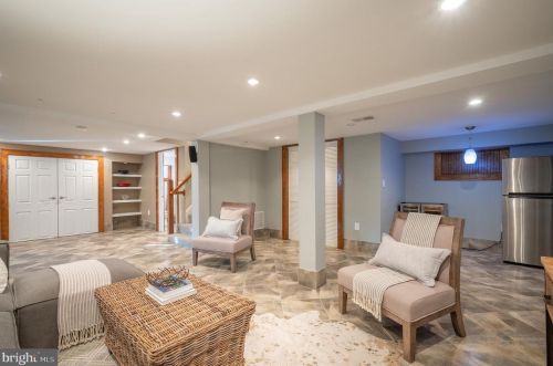 104 Monroe Ave, Alexandria VA 22301-1922 exterior