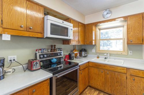 1607 Conan St, Ely MN 55731-1237 exterior