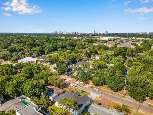 4307 Clark Ave, Tampa FL  33611-1305 exterior