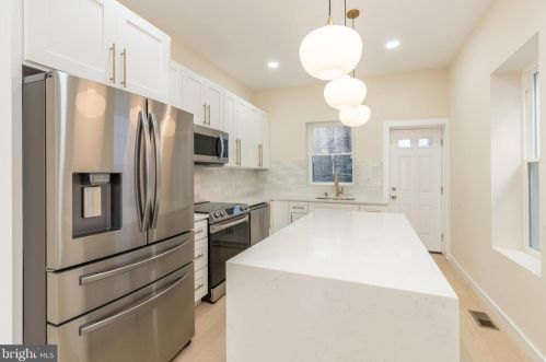 1552 28th St, Philadelphia PA  19121-3619 exterior