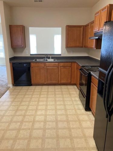 6208 Redan Overlook, Lithonia GA 30058-7100 exterior