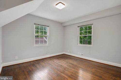 8407 Hartford Ave, Silver Spring MD  20910-5311 exterior