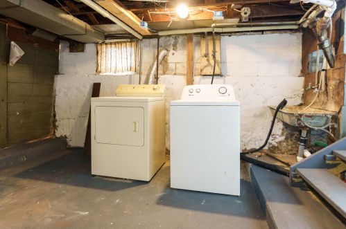 126 Stockbridge Ave, Kalamazoo MI 49001-2881 exterior