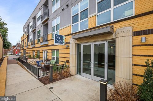 1800 Mount Vernon Ave, Alexandria VA  22301-1724 exterior