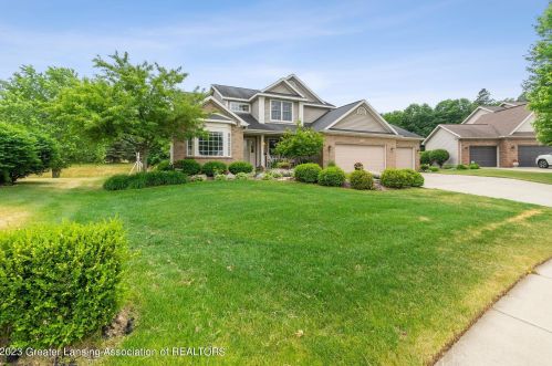 12946 Chartreuse Dr, Dewitt, MI 48820-7870