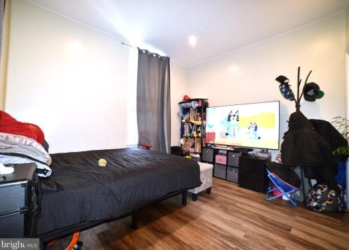 1410 6 St, Philadelphia PA 19147-5841 exterior