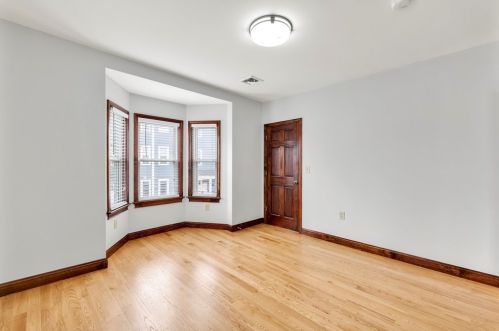 78 Hbr Vw St, Boston MA exterior