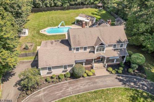 10 Marion Ln, Scotch Plains, NJ 07076-2925
