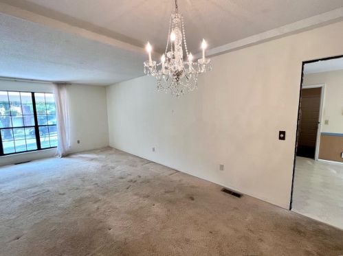 5908 Loblolly Ct, Saint Louis MO 63128-4302 exterior